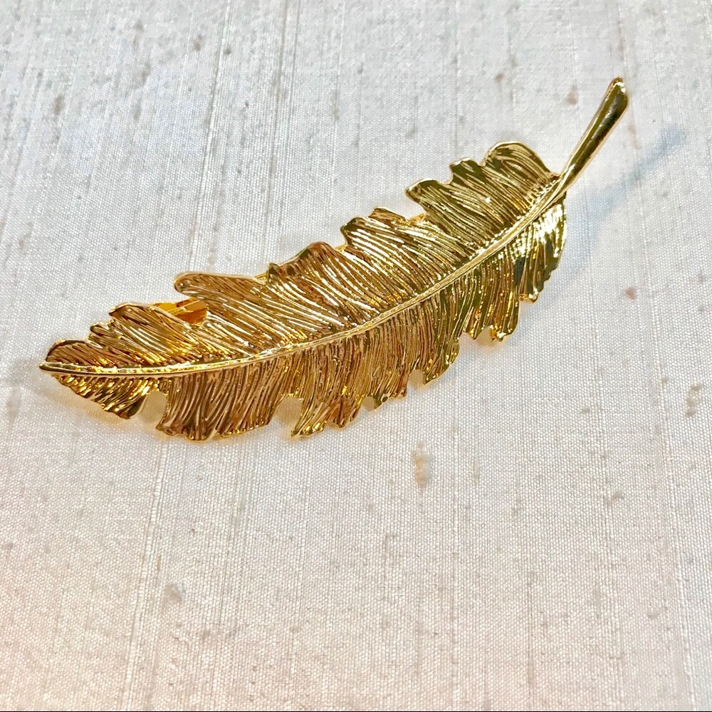 Gold Feather Barrette - Picture 4 of 4